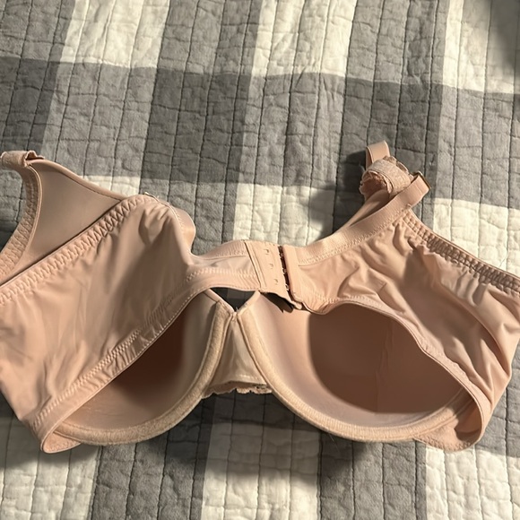 Natori size 38DD bra. Excellent shape. - Picture 3 of 3
